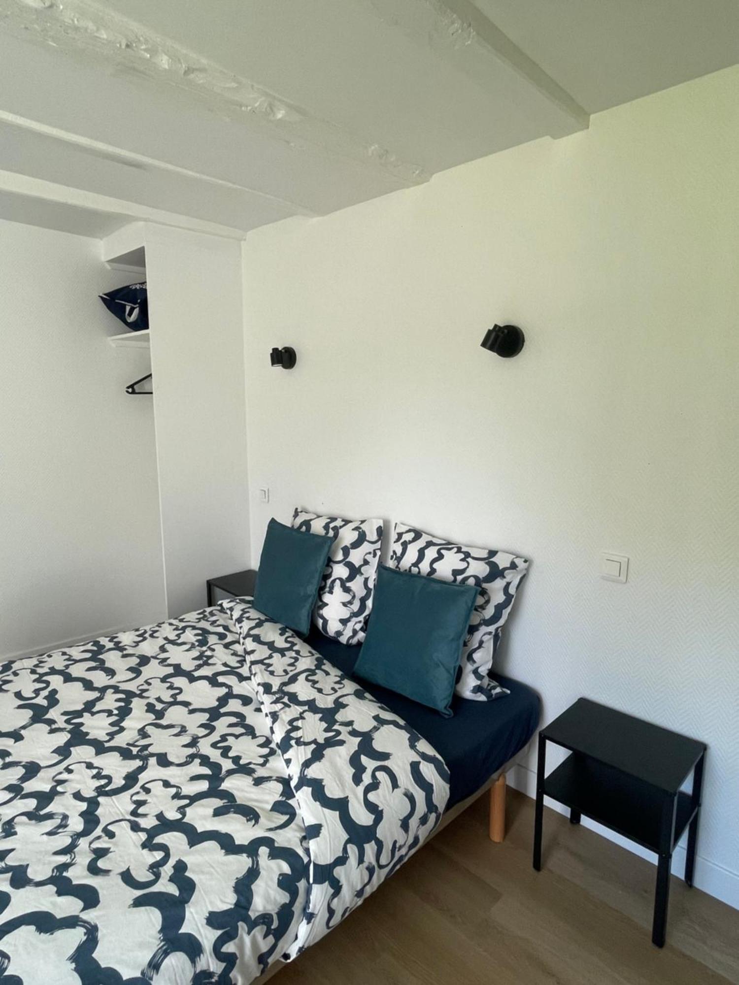 Au Pied Leve Hotel Calorguen Quarto foto